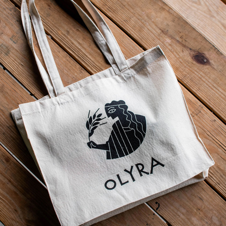 Free Olyra Tote Bag